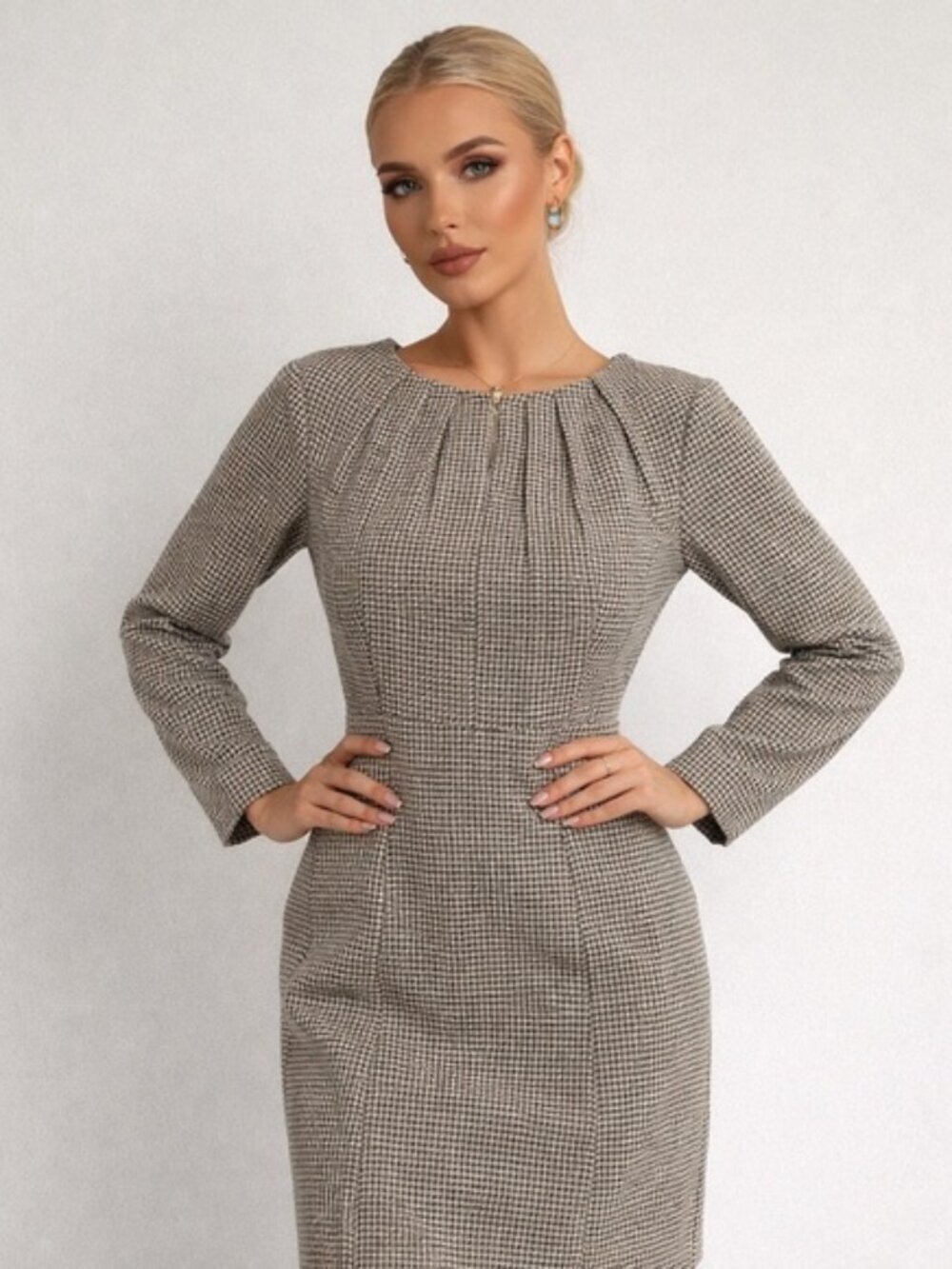NWOT Johnnie-O Classic Houndstooth Mulberry Silk Shift Dress
